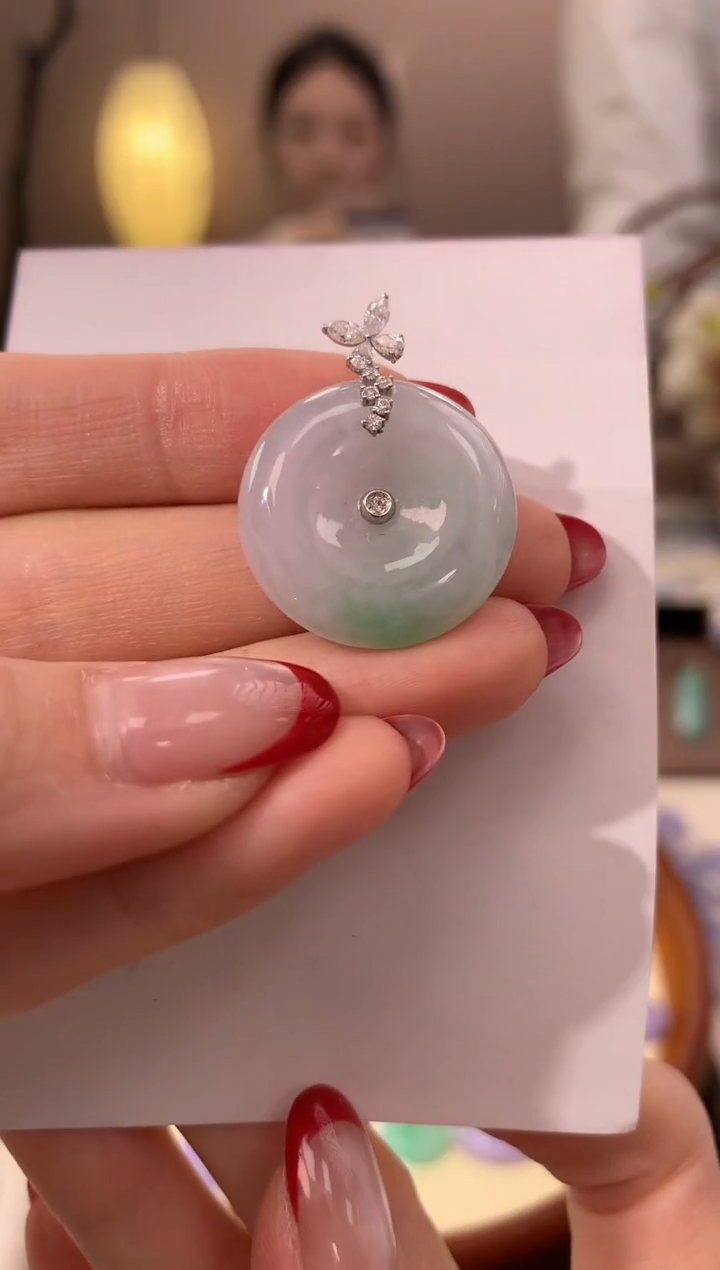 【闪购商品】翡翠颈饰18K金镶嵌天然缅甸a货翡翠