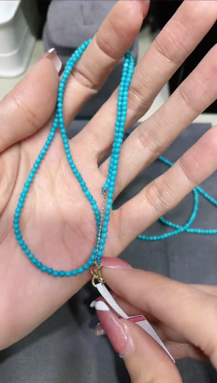 18K金镶嵌绿松石项链