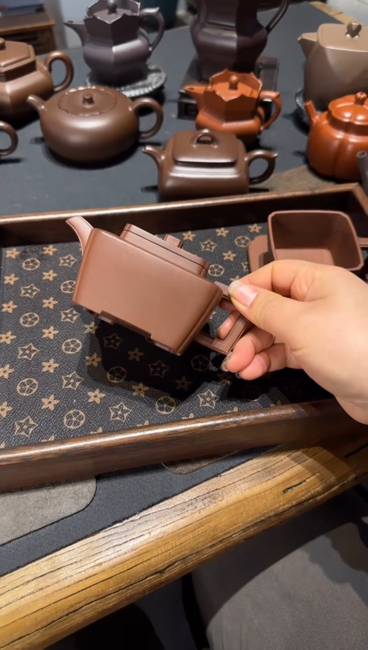 【闪购商品】紫砂茶壶传香 套组【一壶一杯一杯垫】