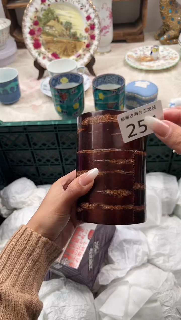 耶***兔E          254