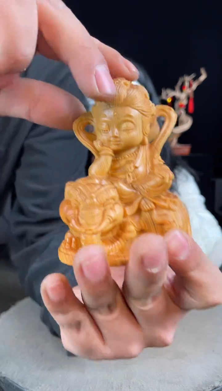 【闪购商品】柏木（崖柏）其他手工摆件,先抢先得!