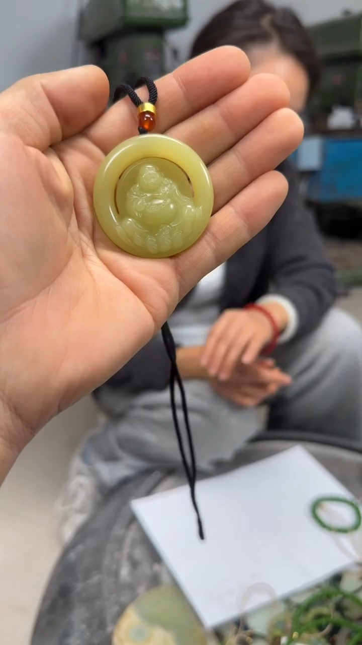 圆形双面镂空佛公