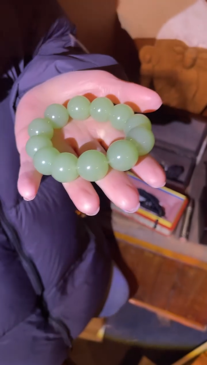 【闪购商品】和田玉挂件未镶嵌淡绿