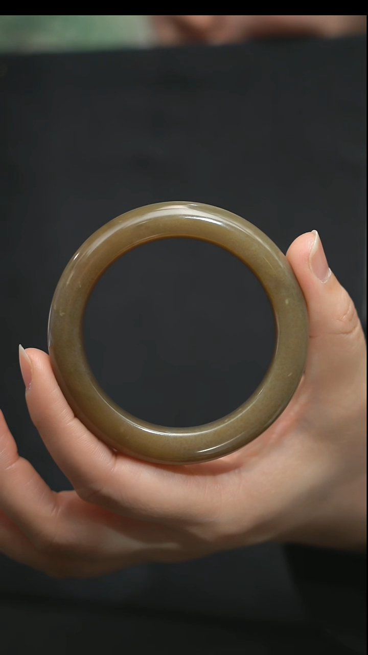 颈饰未镶嵌和田玉57圈口