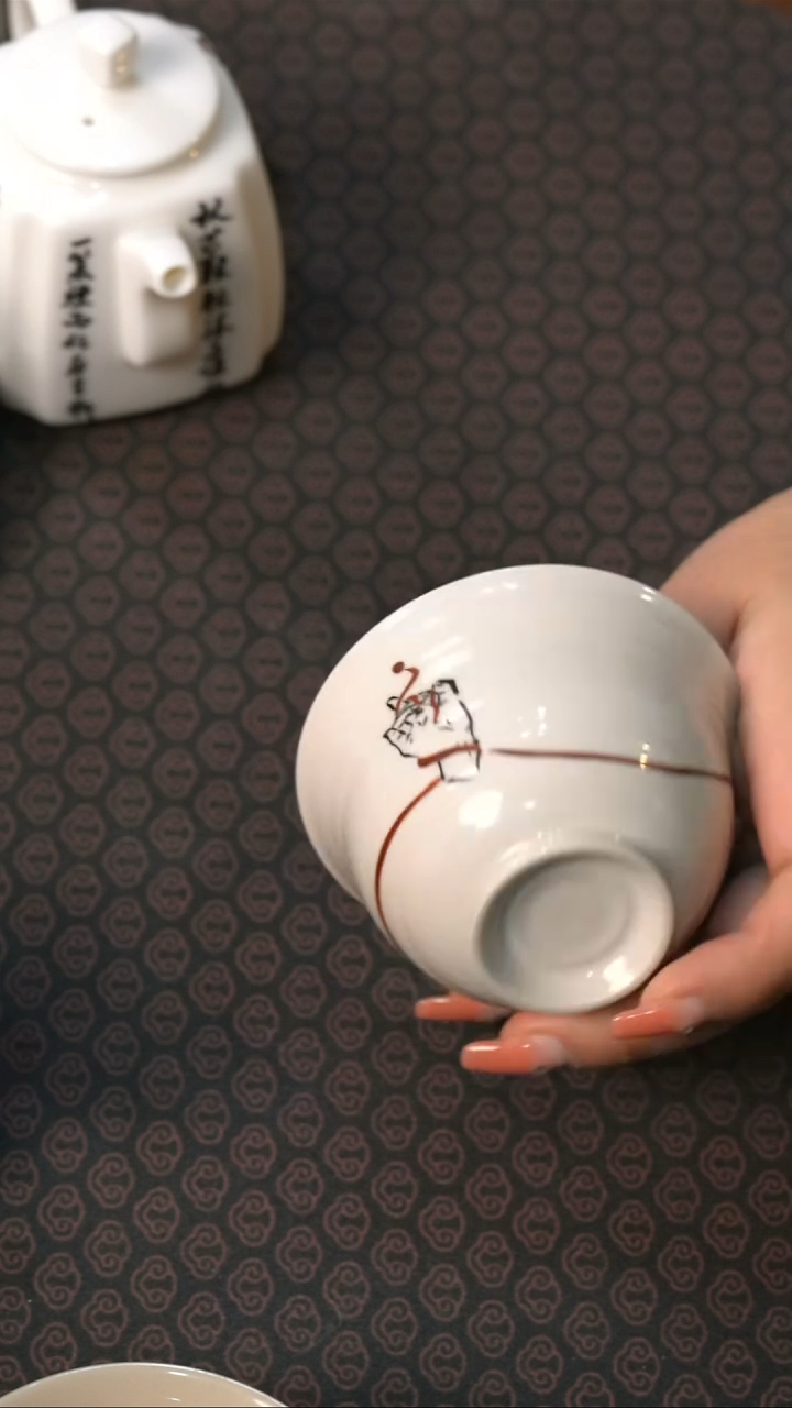 【闪购商品】【草木灰红丝盖碗】手工手绘茶具现发