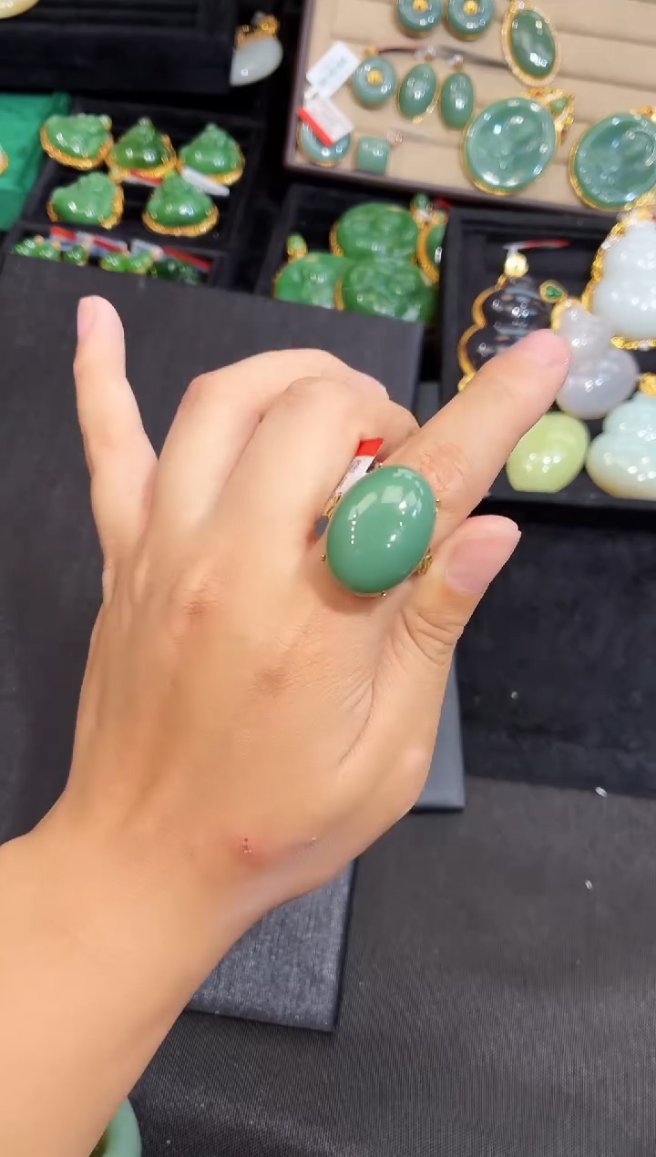 银S925镶嵌戒指和田玉多样性发一