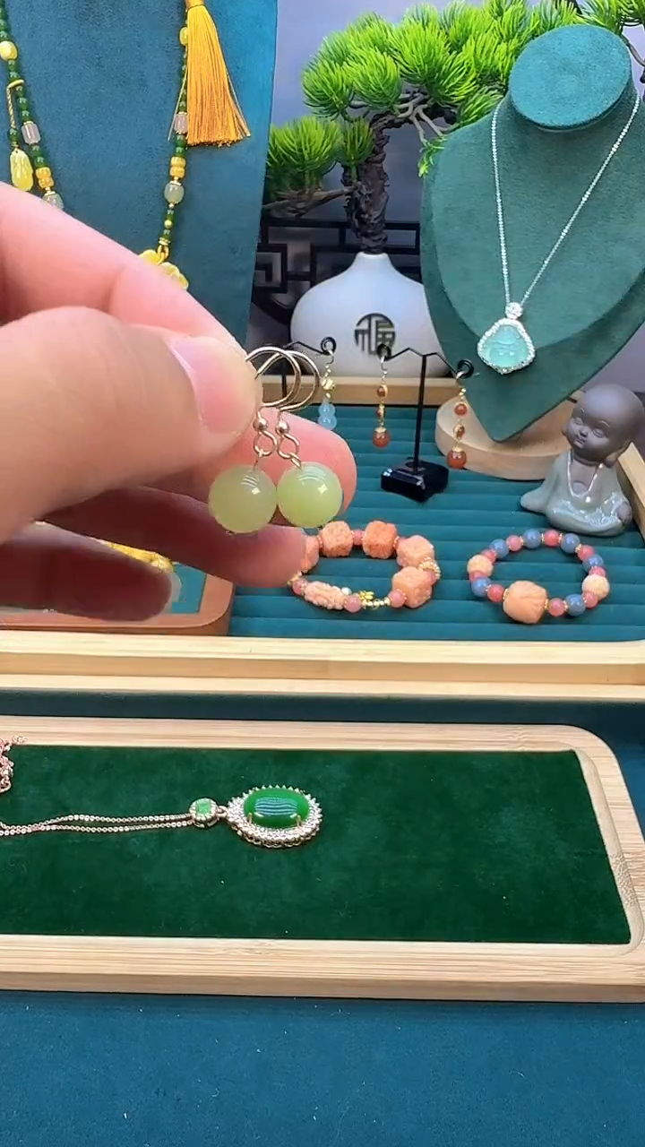 和田玉14K金镶嵌耳饰E430