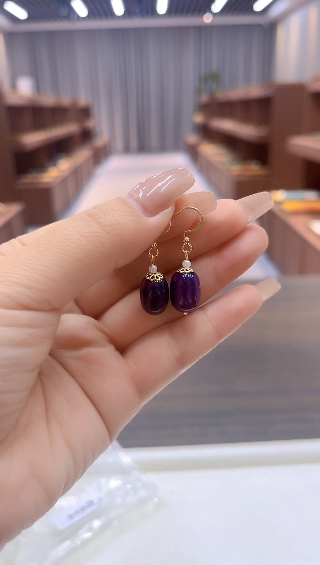 14K金镶嵌苏纪石（舒俱来）耳饰E924