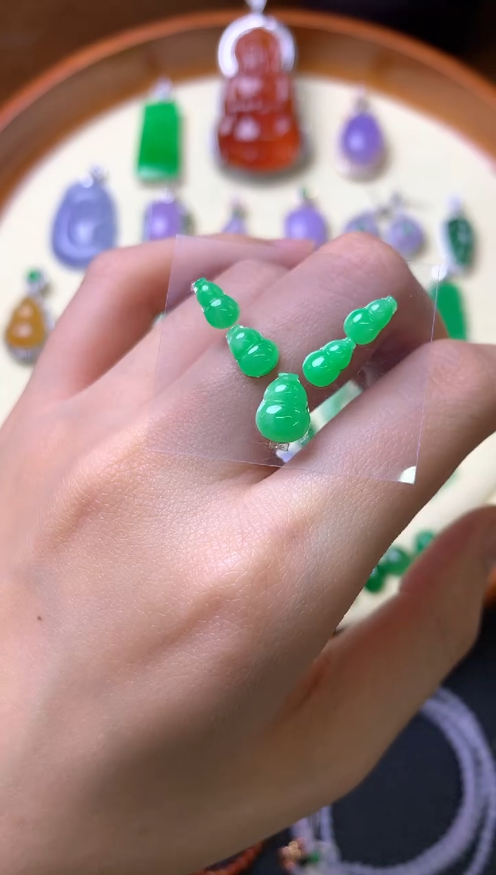 【闪购商品】定制翡翠未镶嵌裸石（镶嵌定制）