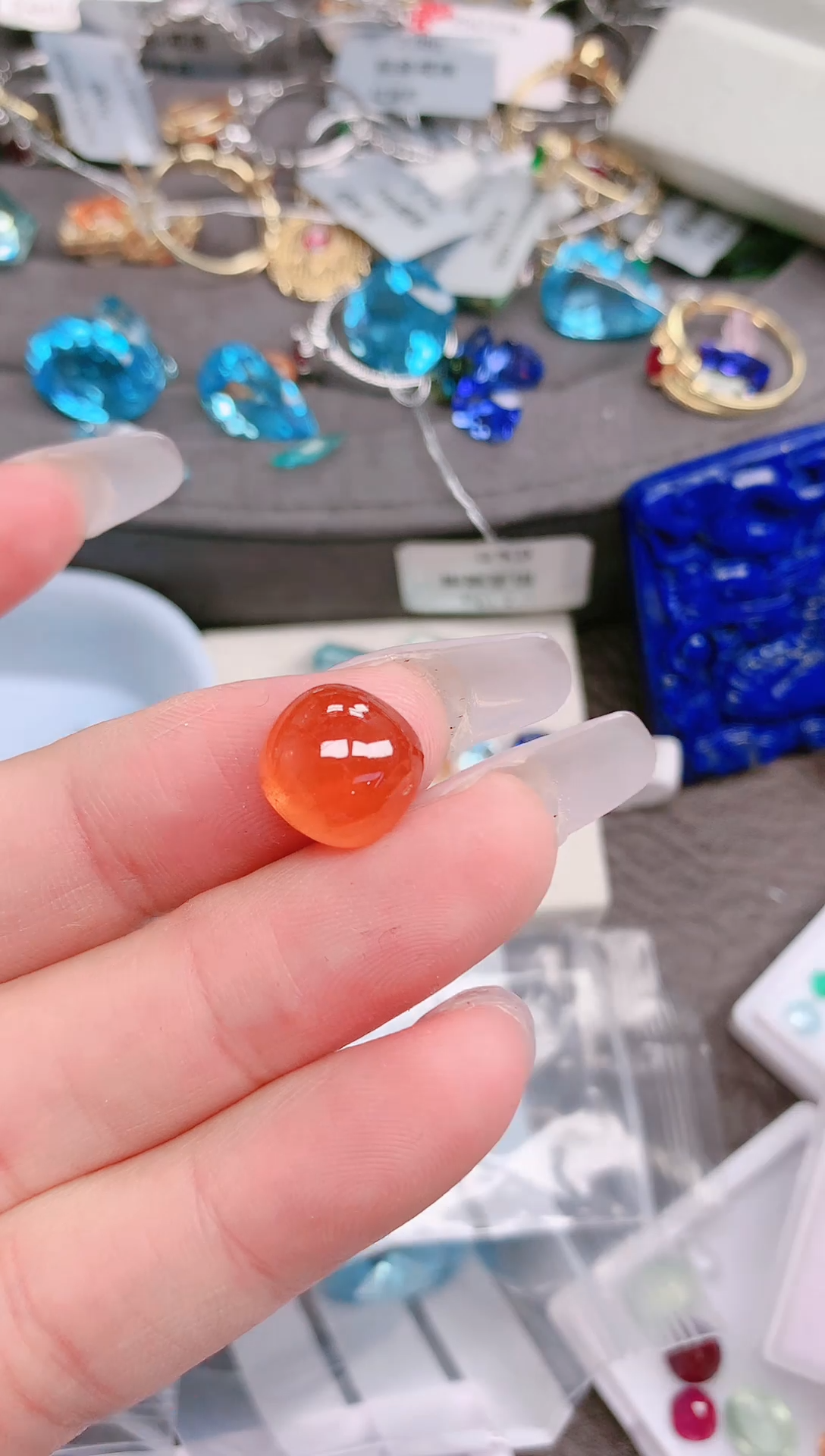 未镶嵌珠宝半成品石榴石（芬达石）001 9.84ct