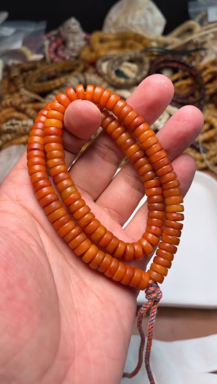 牛骨其他N133-玉化收缩药片长串-有棕裂