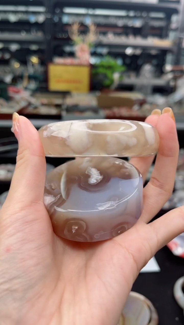 【闪购商品】石英质玉手镯未镶嵌+61圈口（赠品镯心）3571502