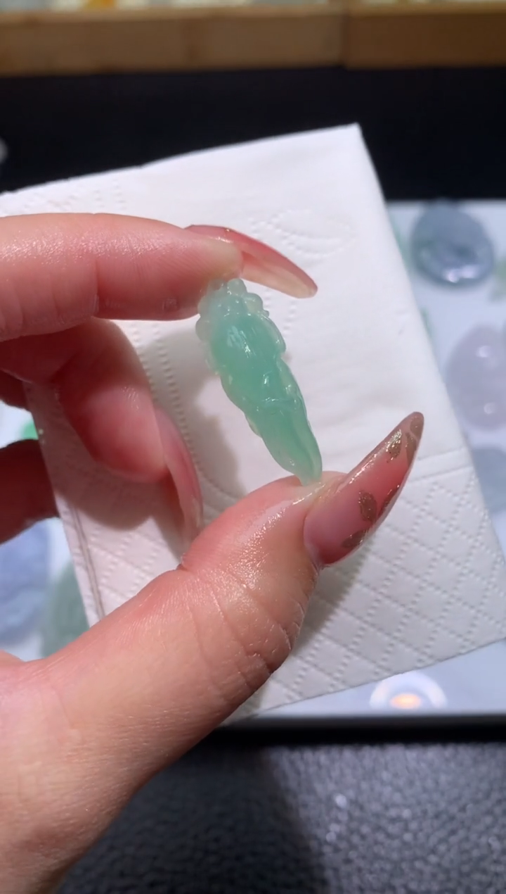 【闪购商品】定制翡翠未镶嵌毛货