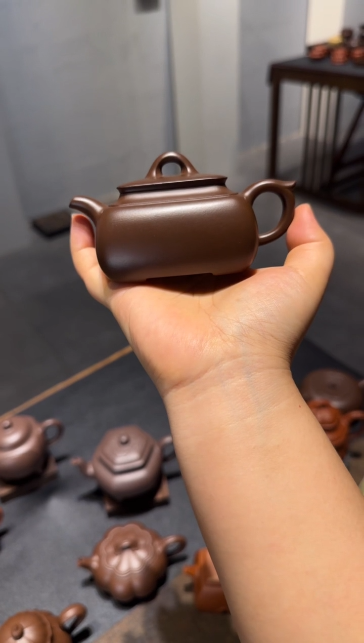 茶壶紫砂春*旺长四方 紫砂壶