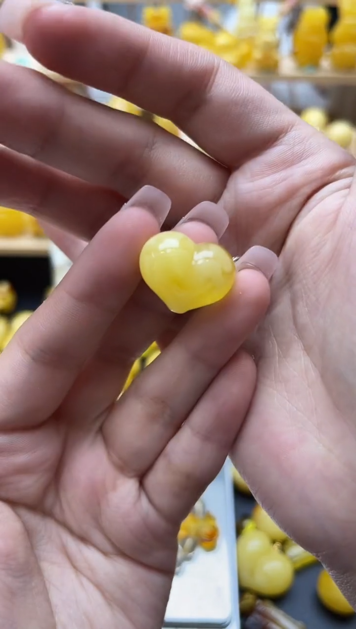 琥珀未镶嵌珠宝奇石044琥珀蜜蜡微瑕