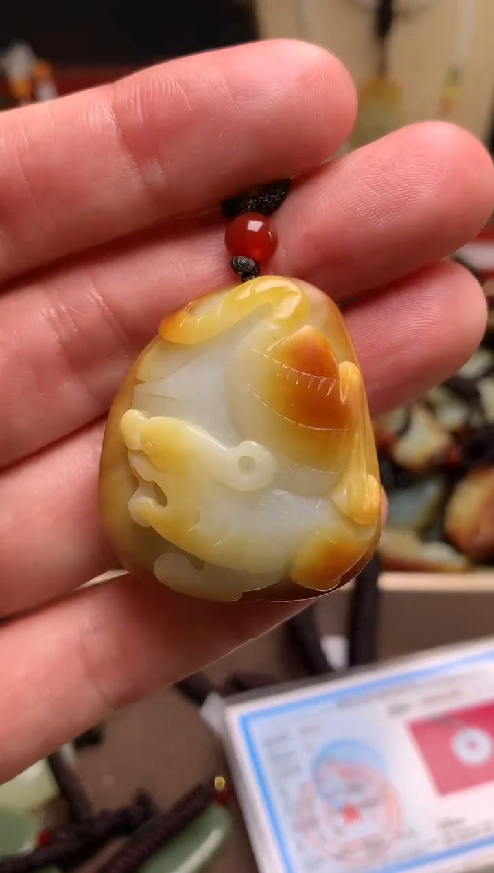颈饰未镶嵌和田玉新疆料青海料清水和田玉吊坠