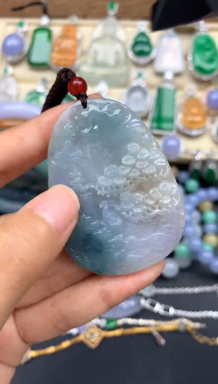 翡翠未镶嵌颈饰139-春日珠宝