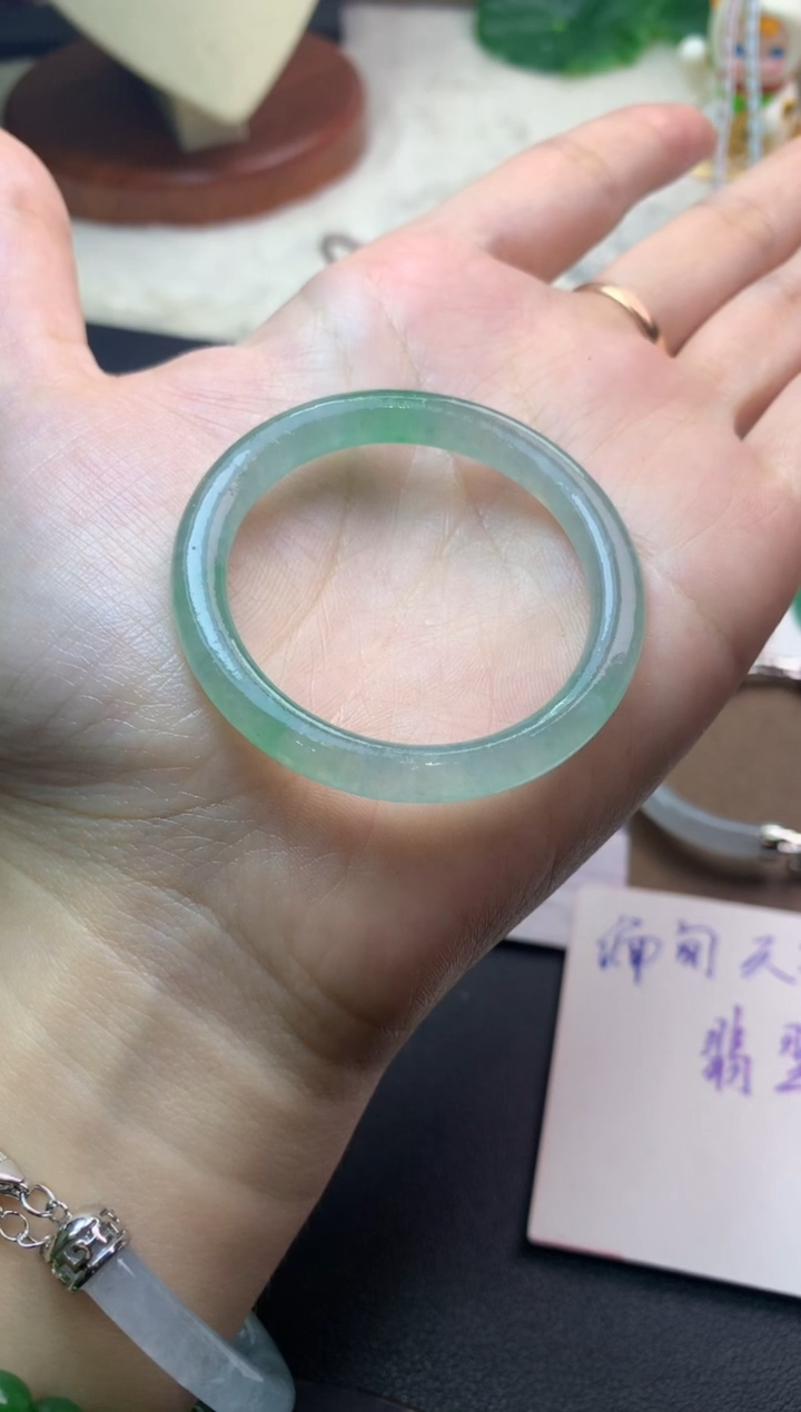 未镶嵌定制翡翠毛货