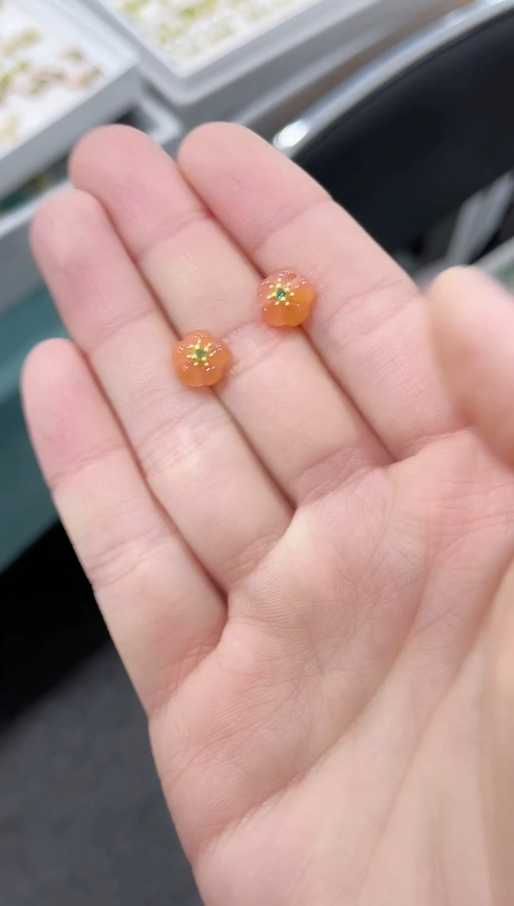 【闪购商品】南红玛瑙耳饰银S925镶嵌耳钉kk