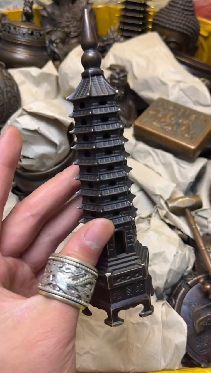 精美铜器，点击下单