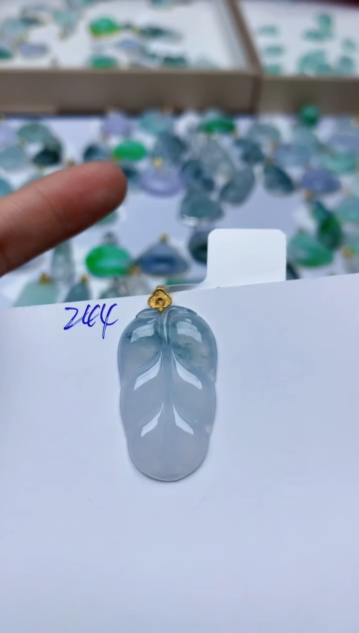 【闪购商品】翡翠颈饰18K金镶嵌天然翡翠A货