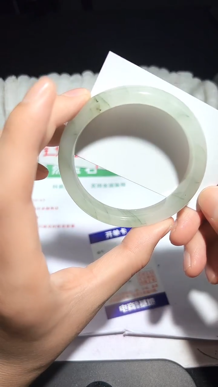 未镶嵌手镯石英质玉102-60/61