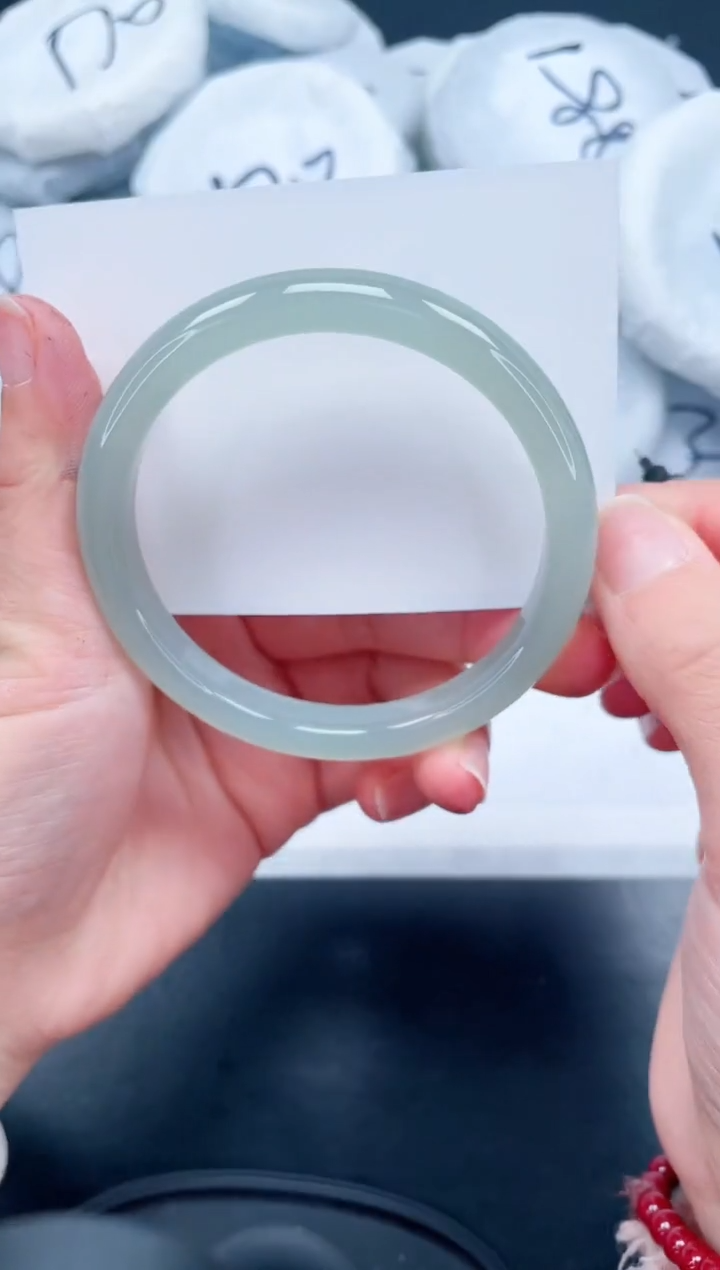 【闪购商品】石英质玉手镯未镶嵌471-63