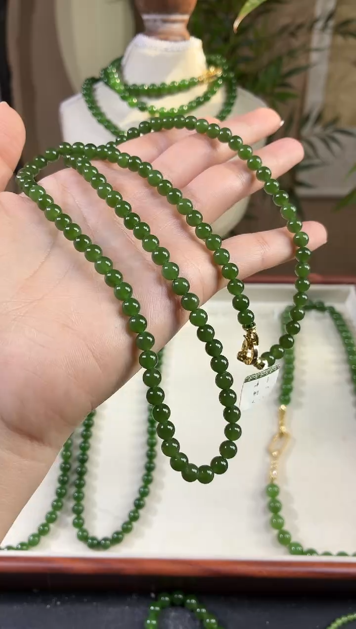 颈饰未镶嵌和田玉（碧玉）6菠菜无矿毛衣链