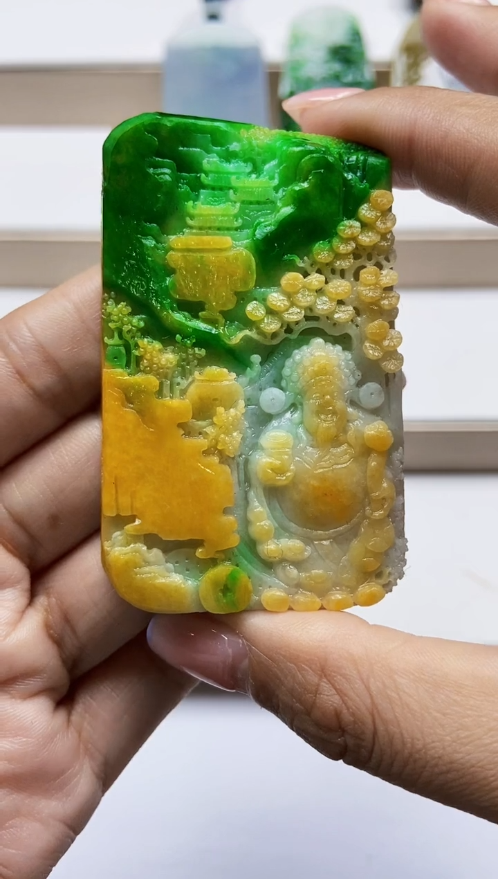 颈饰未镶嵌翡翠翡翠A货