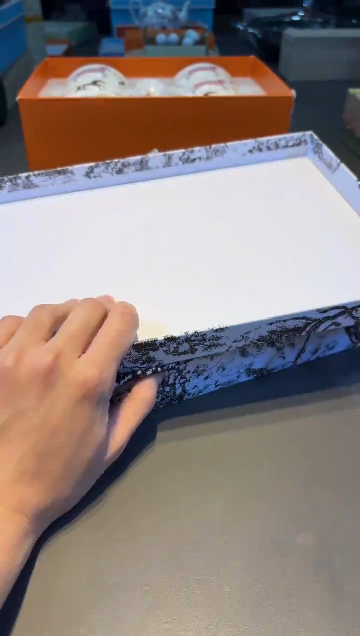 d黑白小新全球仓小新全球仓小新全球仓