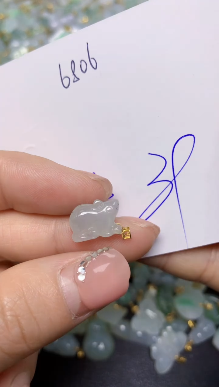 【闪购商品】翡翠挂件18K金镶嵌 天然翡翠A货