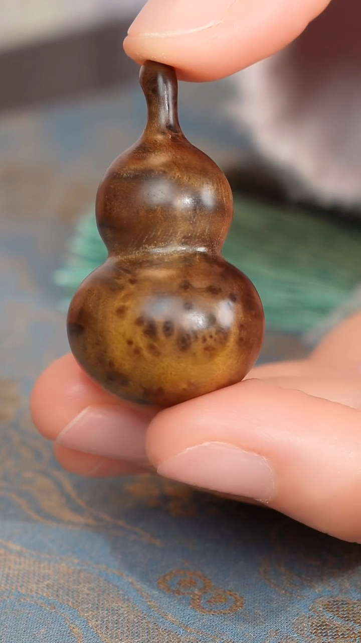 乌木类家具S****n金丝楠树瘤葫芦