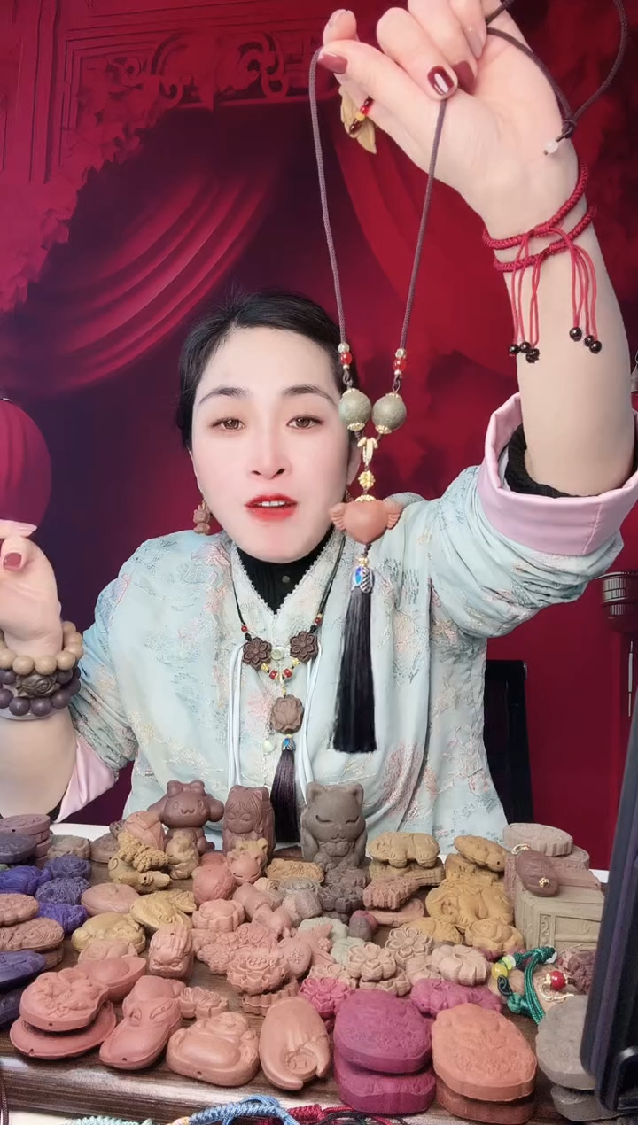 【闪购商品】泥塑荷摇清梦2颗＋活扣宣和大四合爱心项链