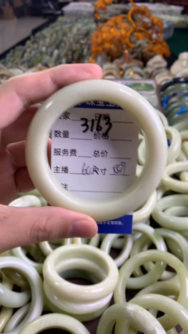 未镶嵌蛇纹石玉手镯3163