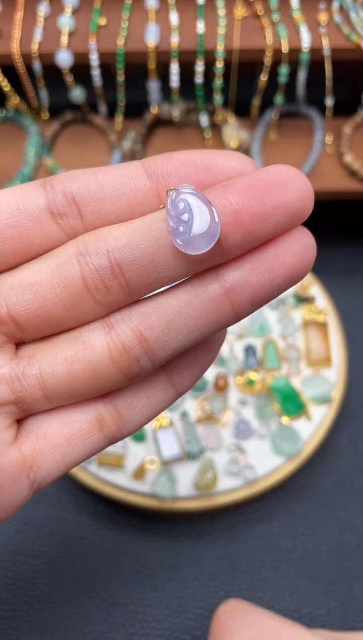 【闪购商品】翡翠吊坠(不含链)18K金镶嵌一个 JK619