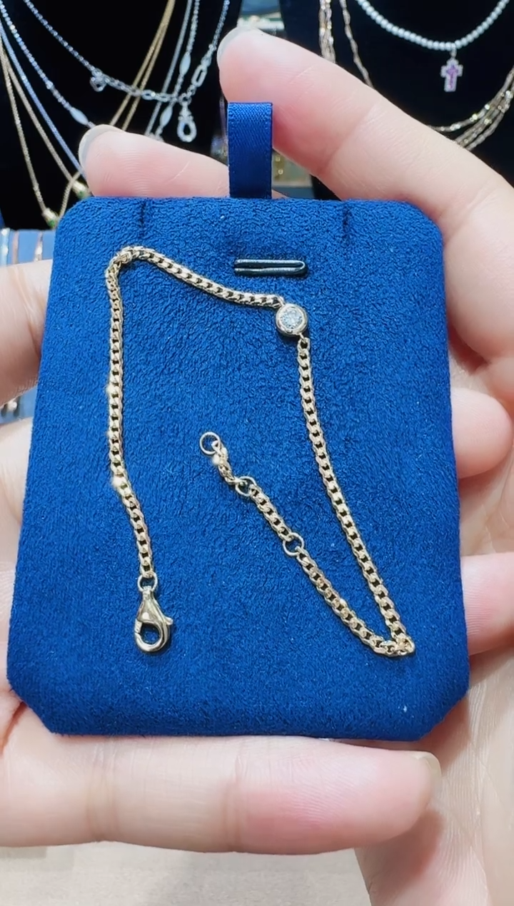 【闪购商品】钻石手链18K金镶嵌钻石手链