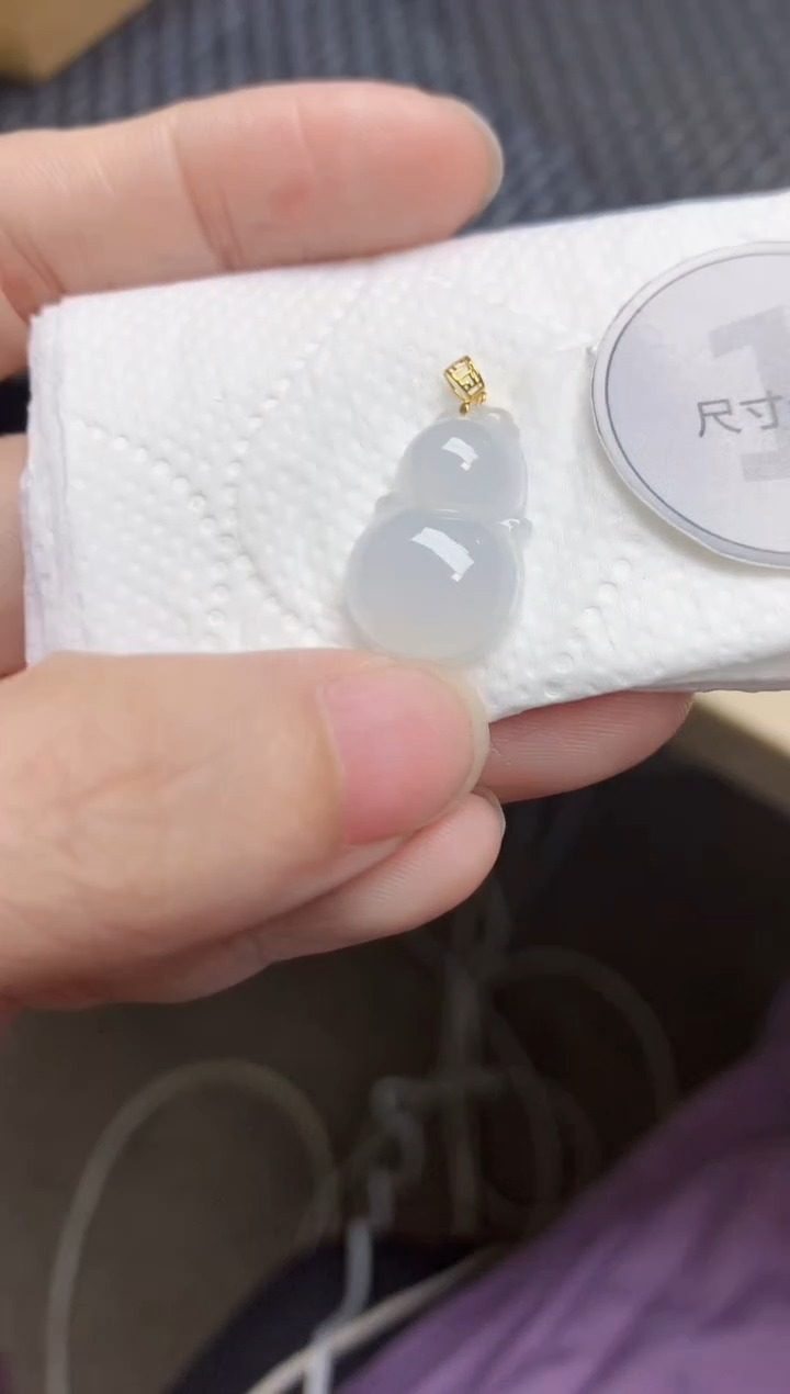 颈饰18K金镶嵌翡翠天然缅甸A货翡翠