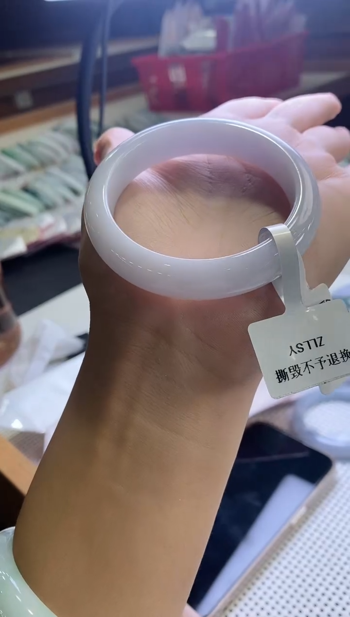 未镶嵌手镯翡翠正圈55圈口，4009