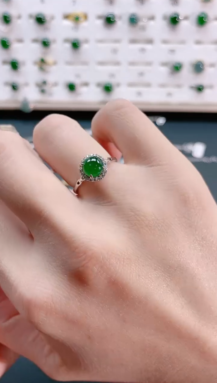 【闪购商品】翡翠戒指银S925镶嵌天然翡翠