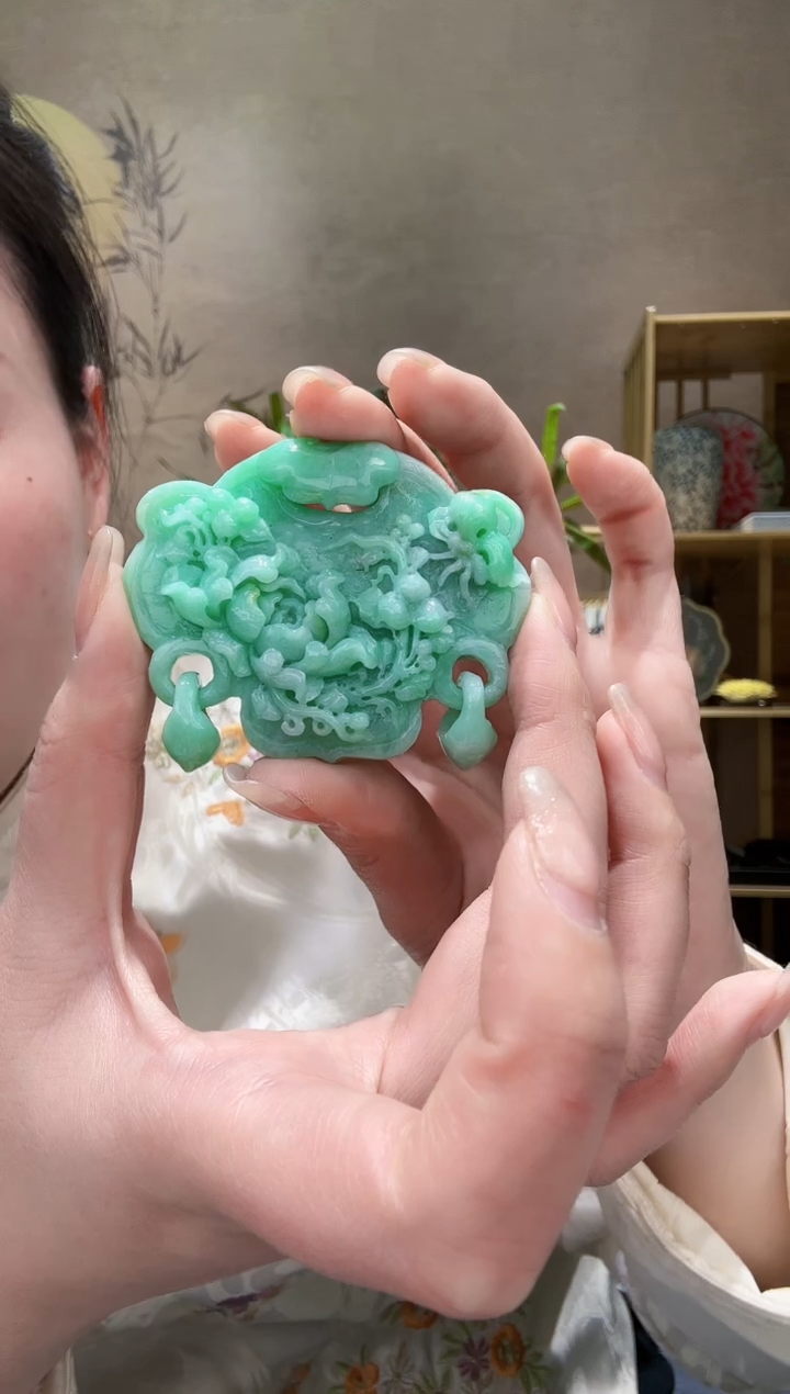 【闪购商品】翡翠耳饰未镶嵌吊坠