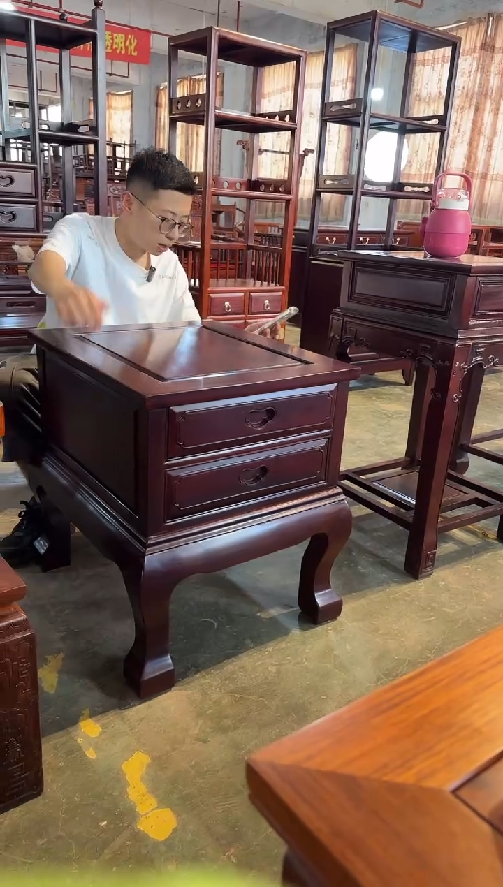 黑酸枝木类成套家具J10