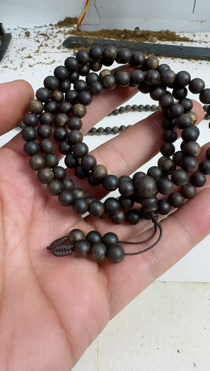 【闪购商品】沉香手串乌身0.6规格多圈沉水18克