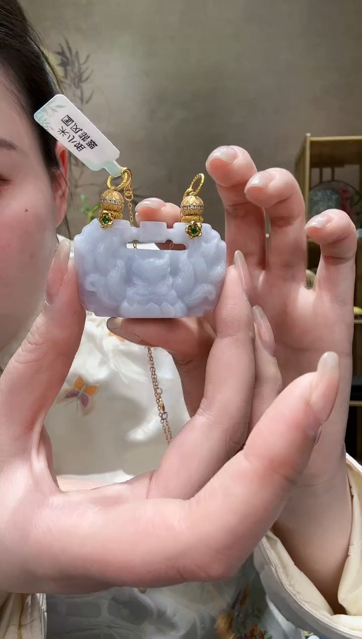 【闪购商品】翡翠颈饰未镶嵌吊坠