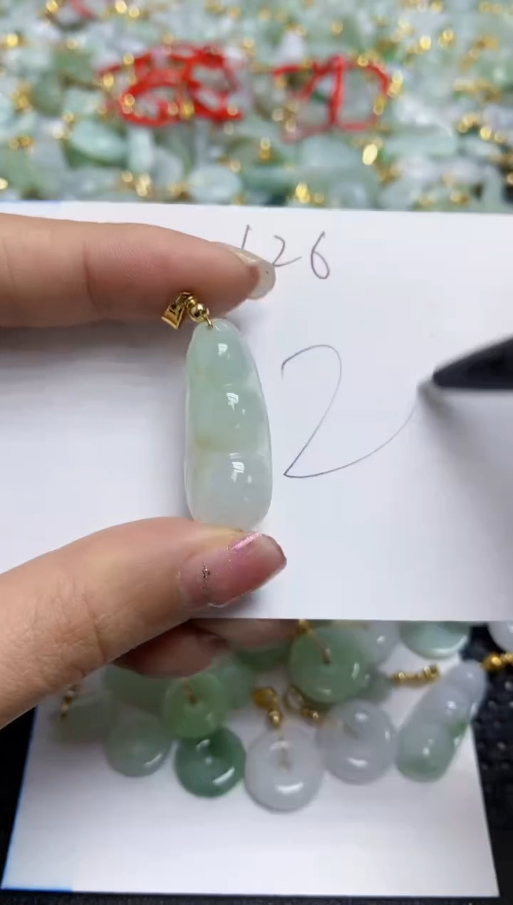 【闪购商品】翡翠颈饰合金天然翡翠A货