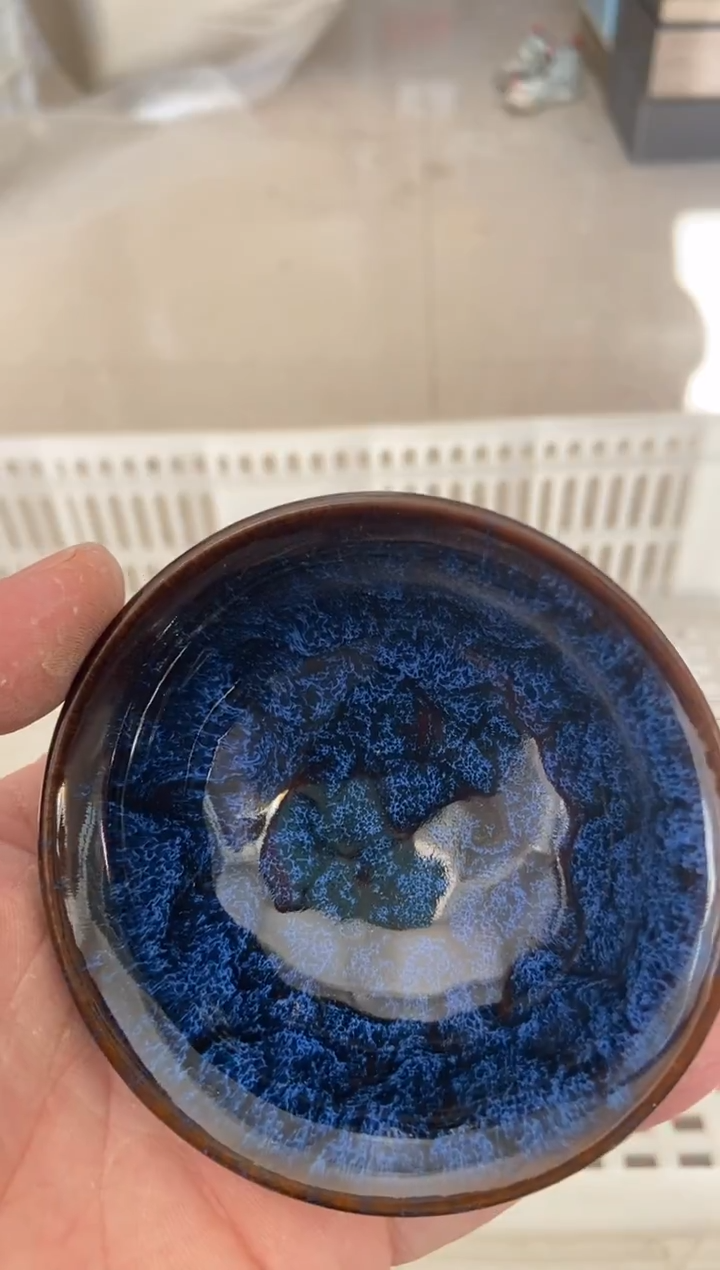 杯无运费险有瑕疵的摄影的产品有使用过的痕迹有点脏介意勿拍