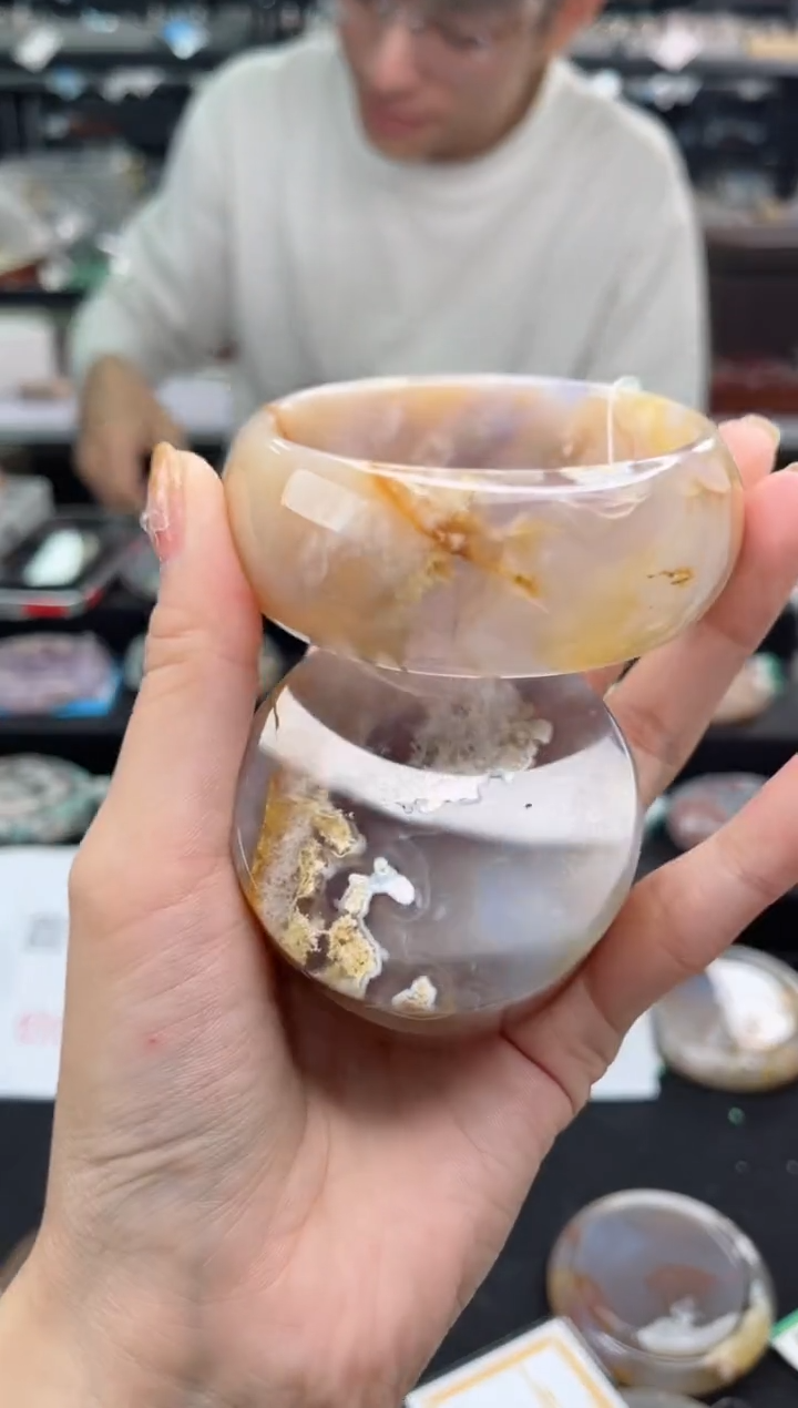 【闪购商品】石英质玉手镯未镶嵌59圈口（赠品镯心）3538435