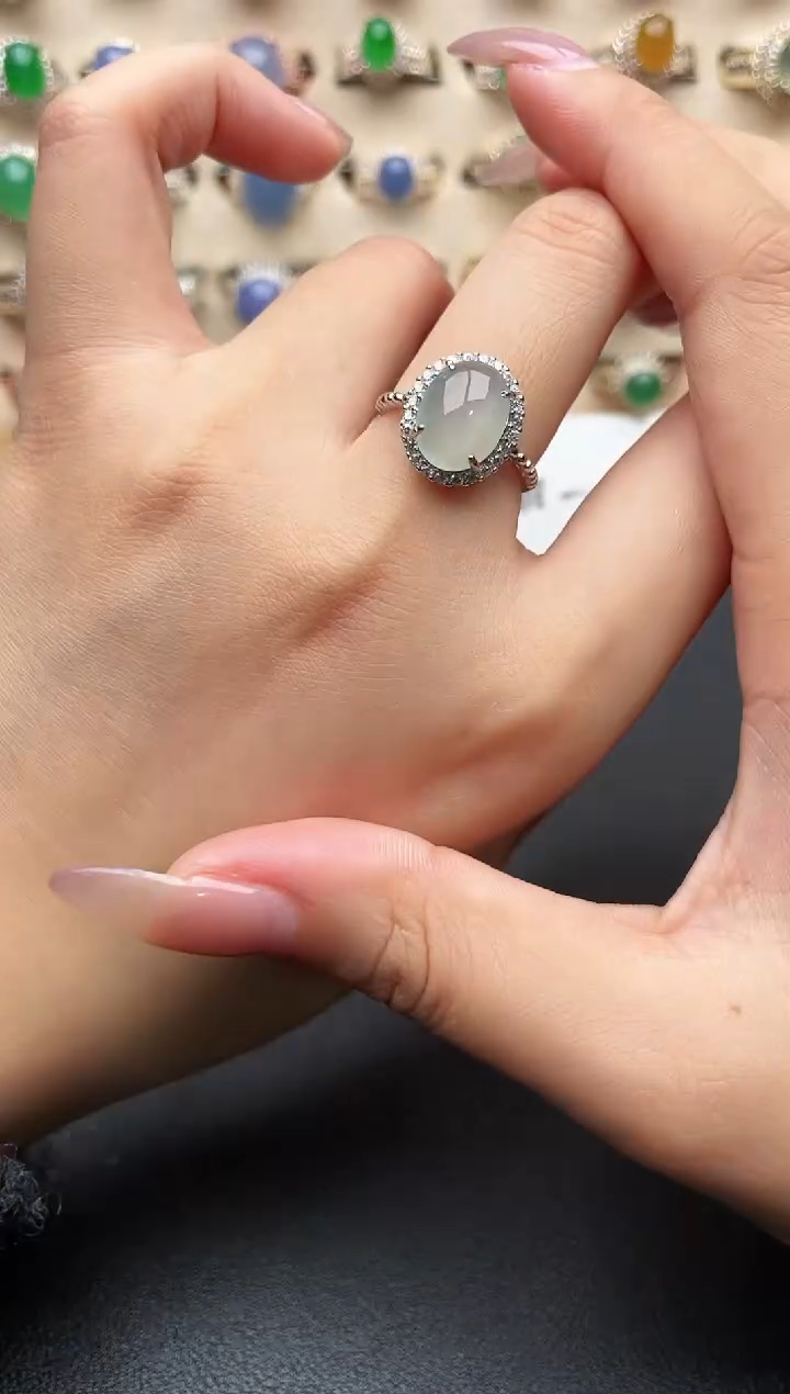 银S925镶嵌戒指翡翠一物一证一礼盒