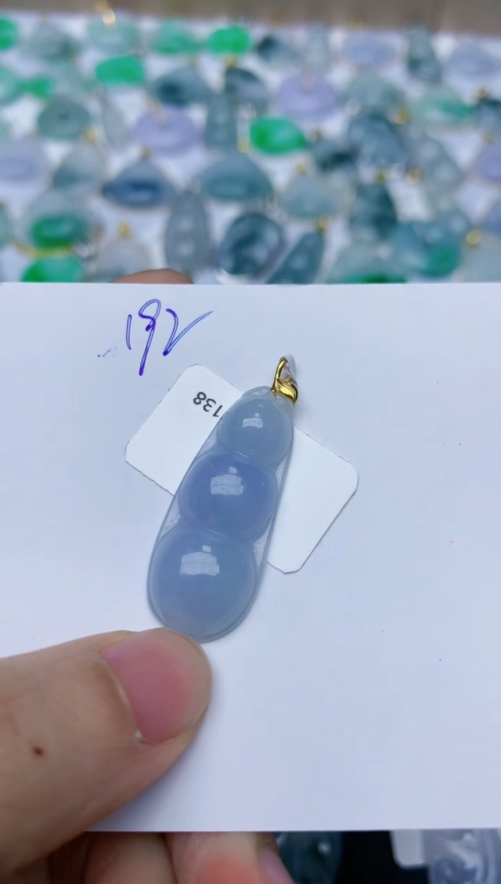 【闪购商品】翡翠颈饰18K金镶嵌天然翡翠A货    