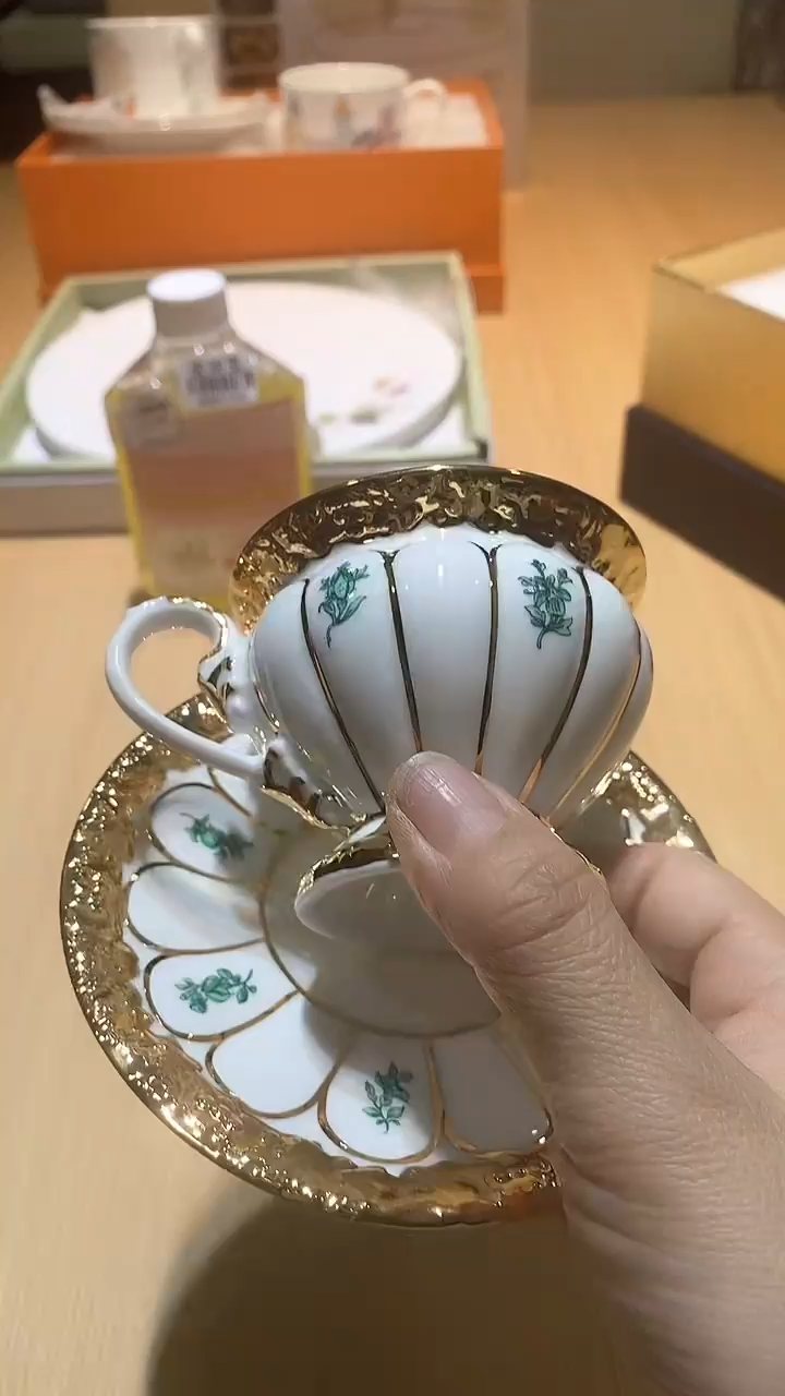 【闪购商品】瓷片锅碗瓢盆一件不剩