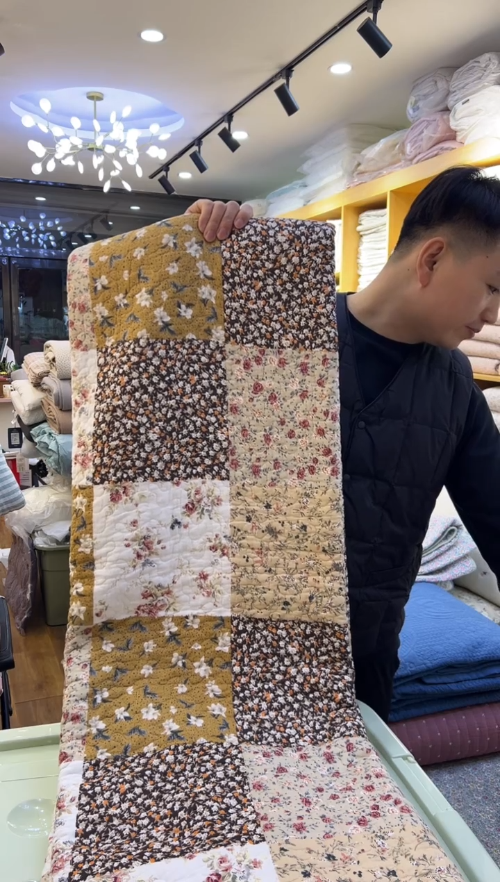 棉林夕百福床盖   129